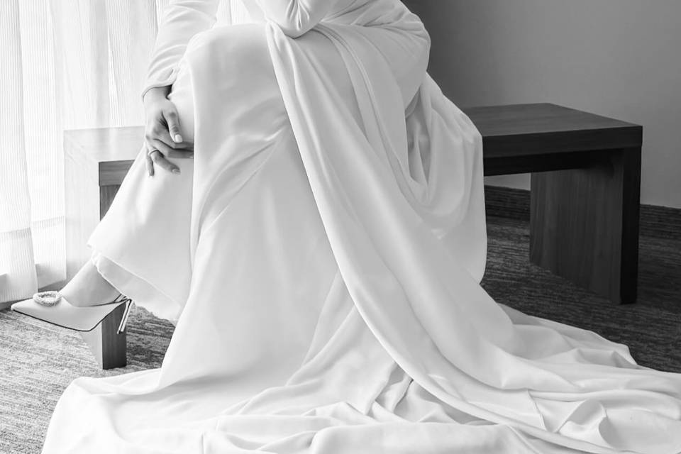 Classic bride