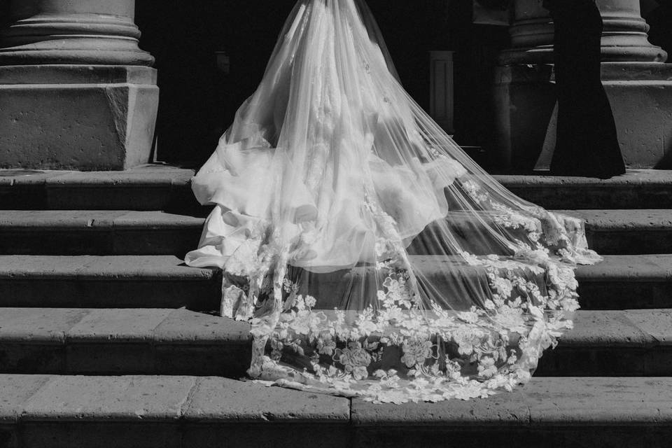 Entrada a la iglesia