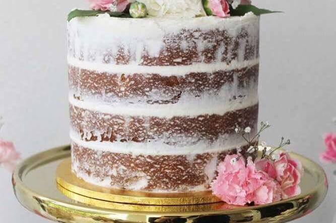 Naked cake