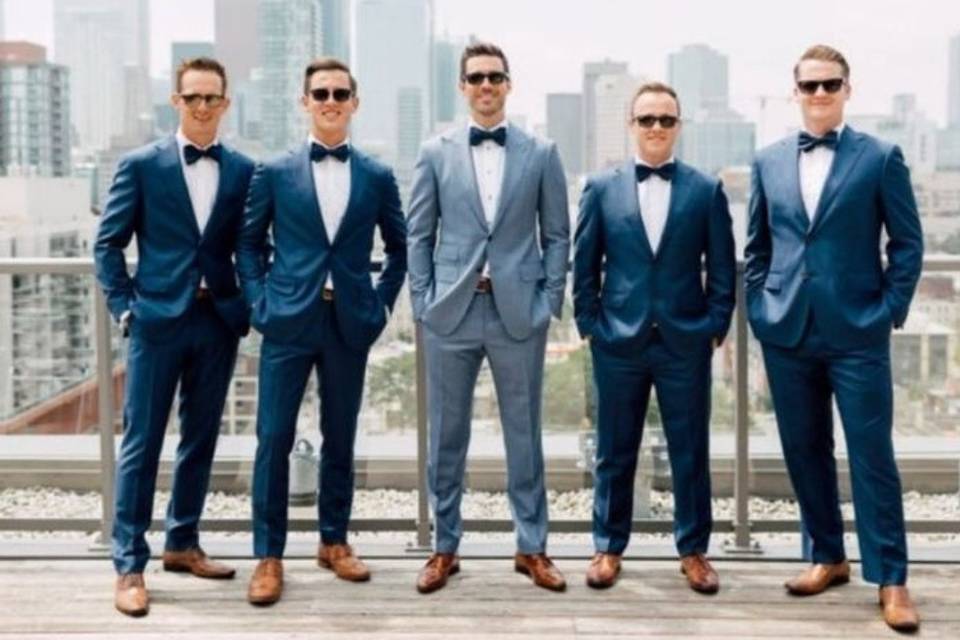 Traje de novio y best men