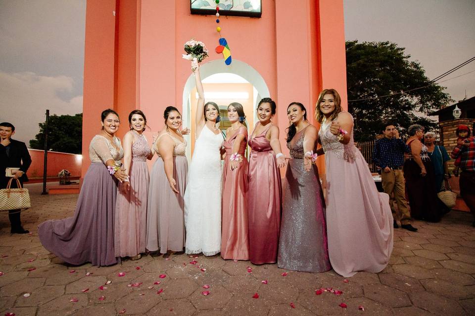 Las damas