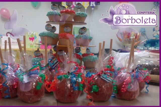 Cupcakes y manzanas cubiertas