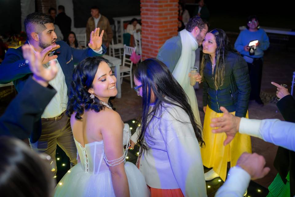 L&A NWEDDING 1