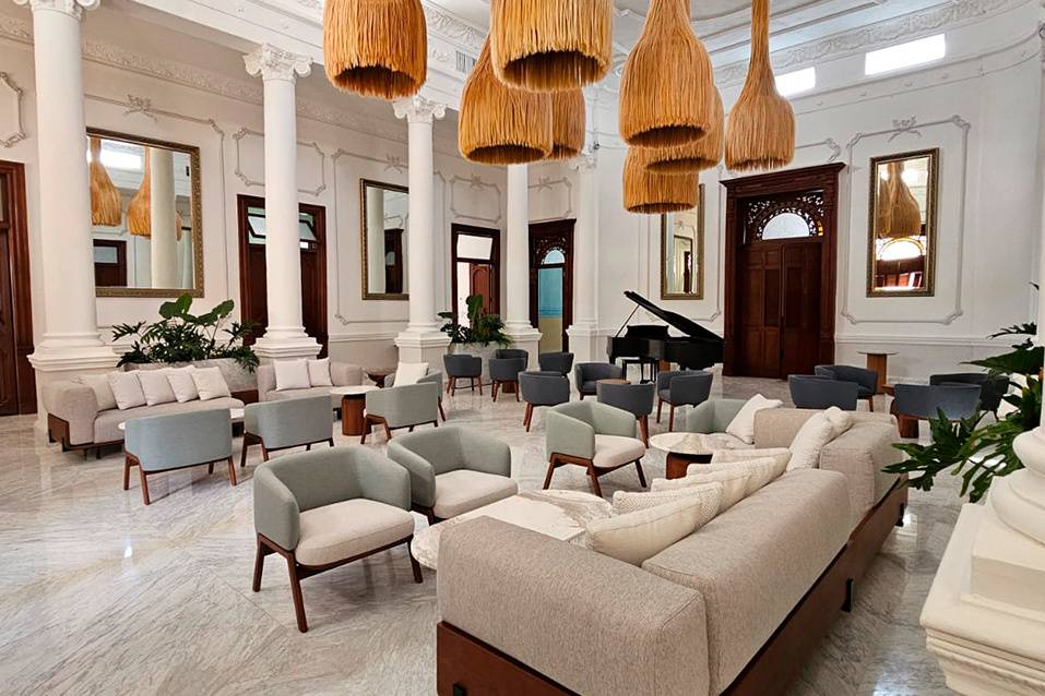 Lobby piano