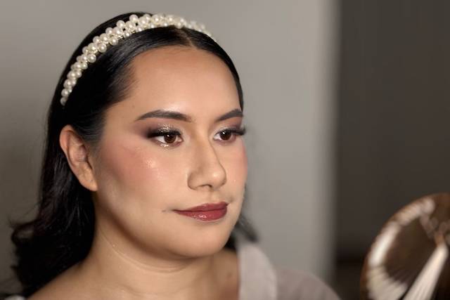 Ana Laura Makeup Artist