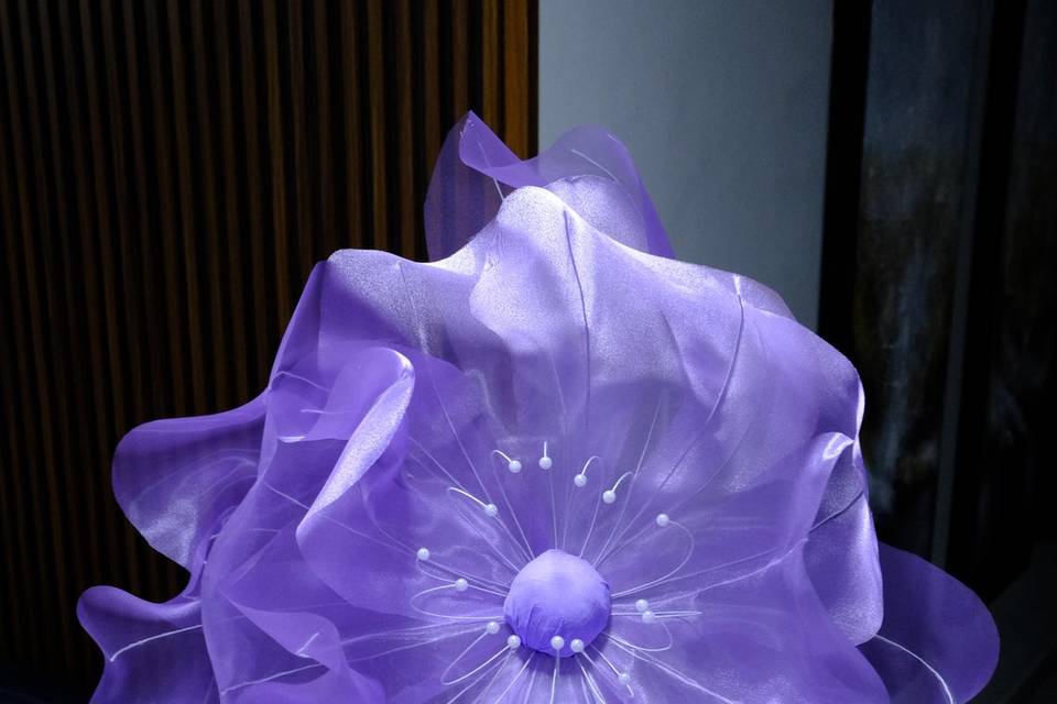 Flor gigante morada