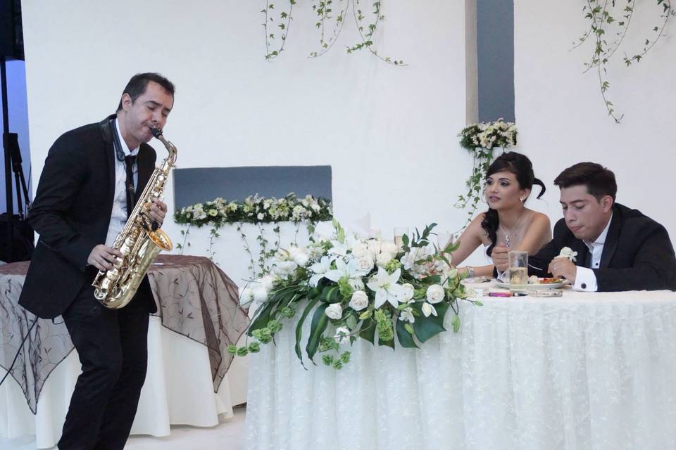 Sax en la cena