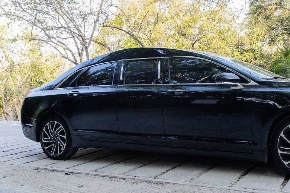 Auto negro para eventos
