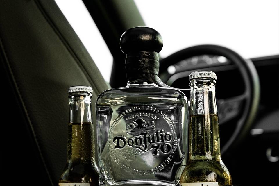 Tequila Don Julio y cerveza Corona