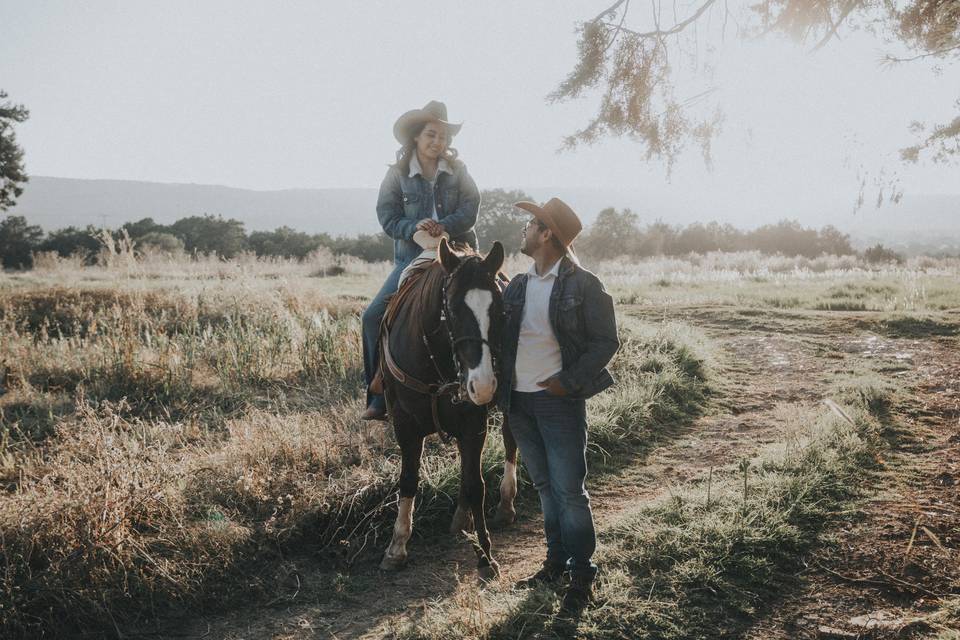 Save the date Gaby & Luis
