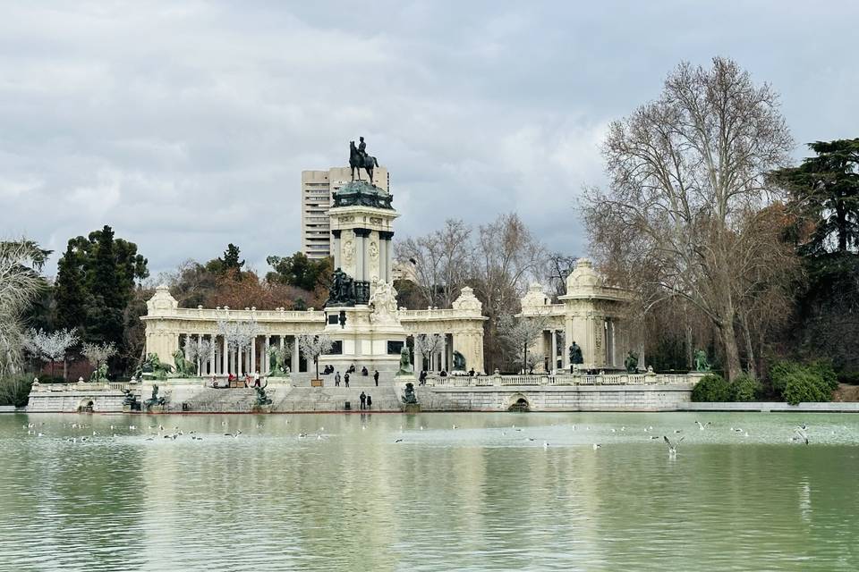 España