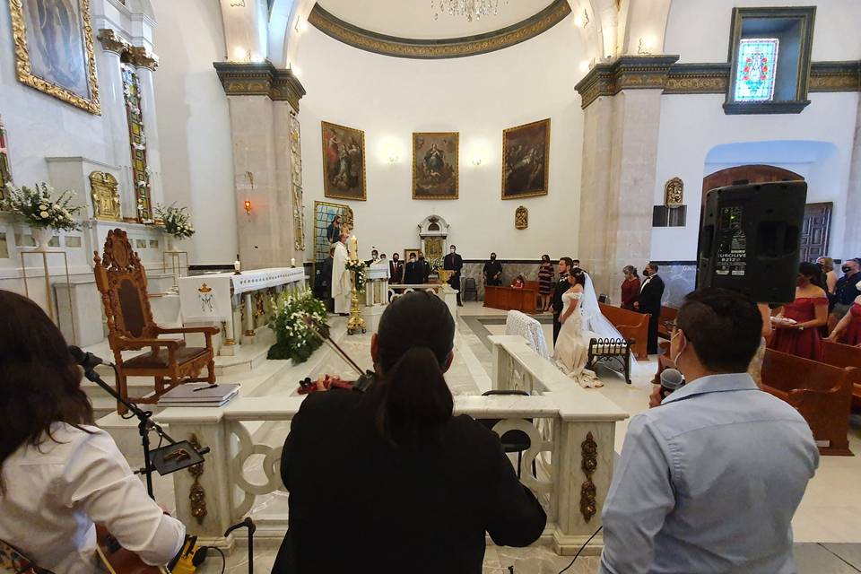 Abril 2021