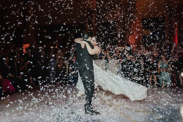 333 Weddings