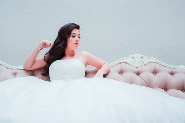 Maquillaje y peinado de novia