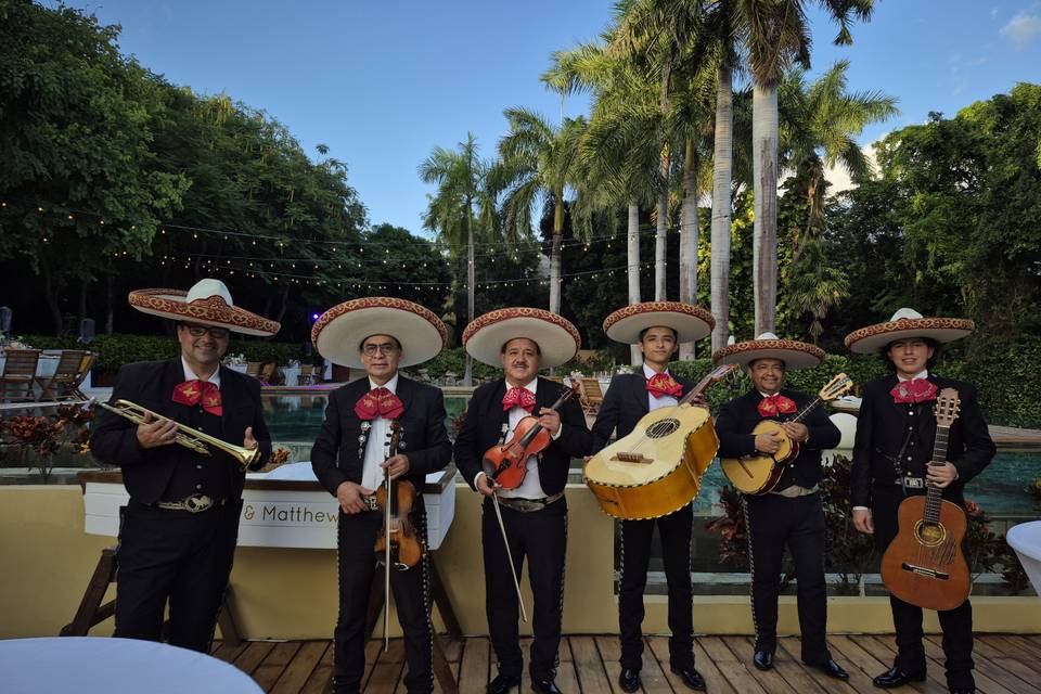 Mariachi Tradicional