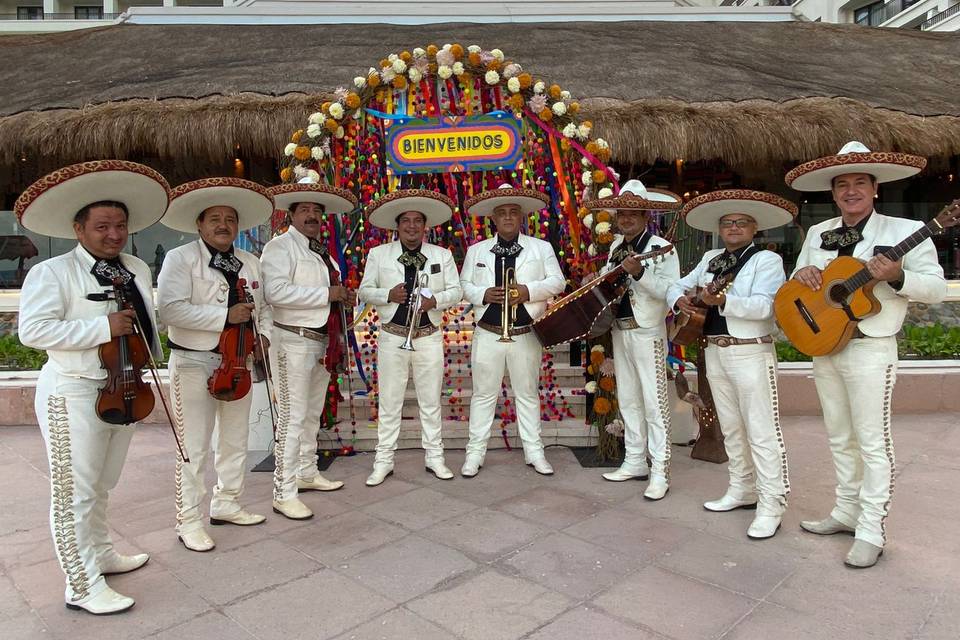 Mariachi Tradicional