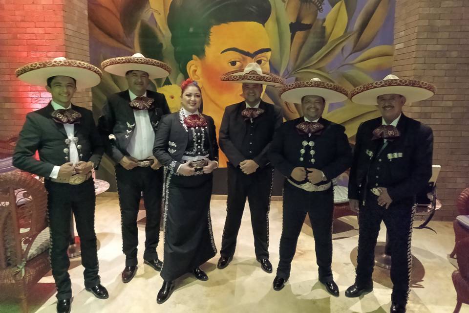 Mariachi Tradicional