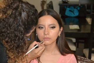 Ada Martínez Makeup Artist