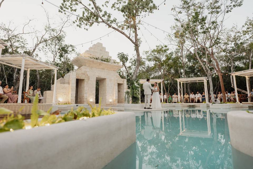 Ceremonia en alberca