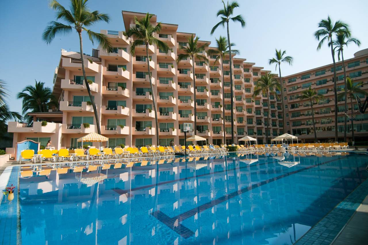 Crown Paradise Golden Puerto Vallarta - Consulta disponibilidad y precios