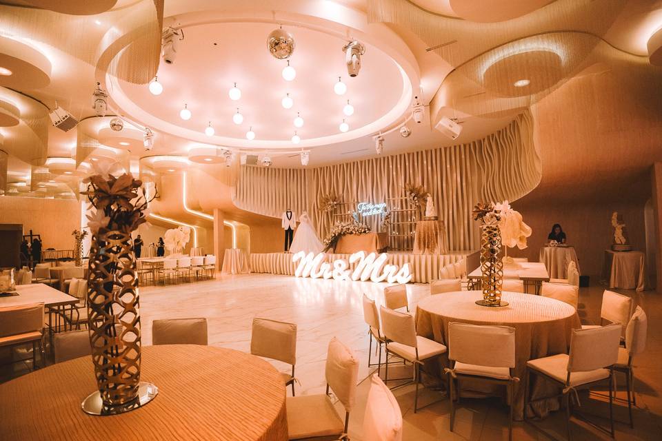 Salón Ovanto