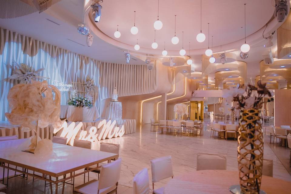 Salón Ovanto