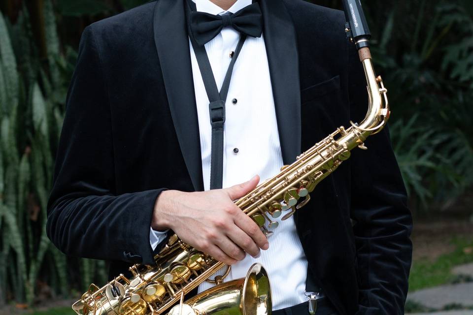 Roberto González - Saxofonista