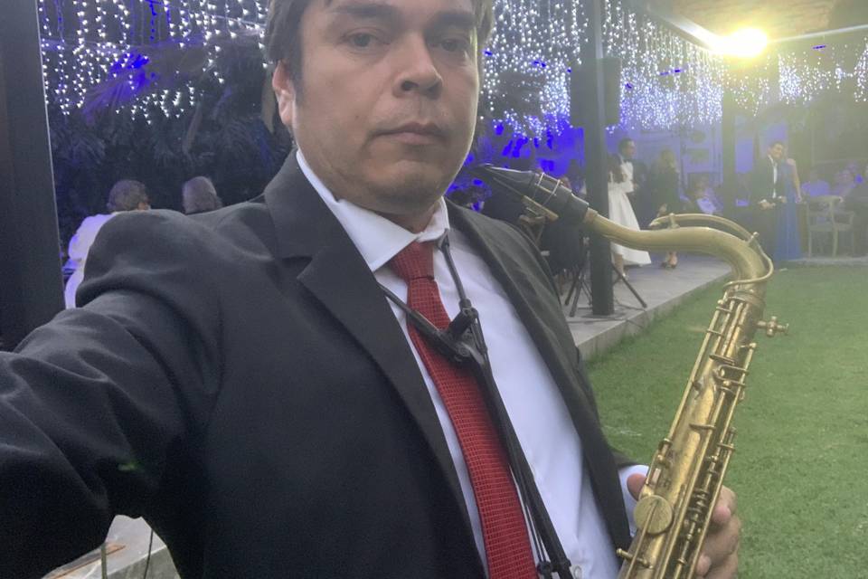 Leo Sax