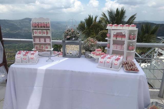 Dreams Catering & Service