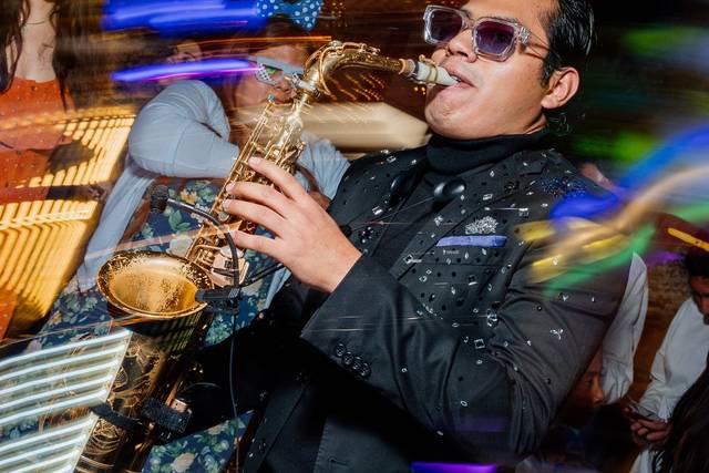 Happening Sax & DJ