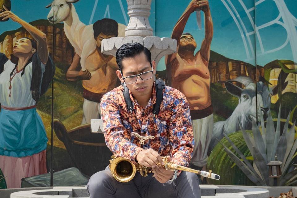Carlos Sax Performer