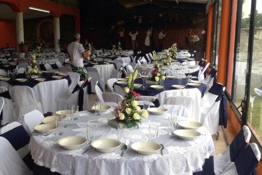 Salón Jardín Los Fresnos