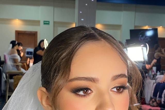 Abana Makeup & Hair Studio