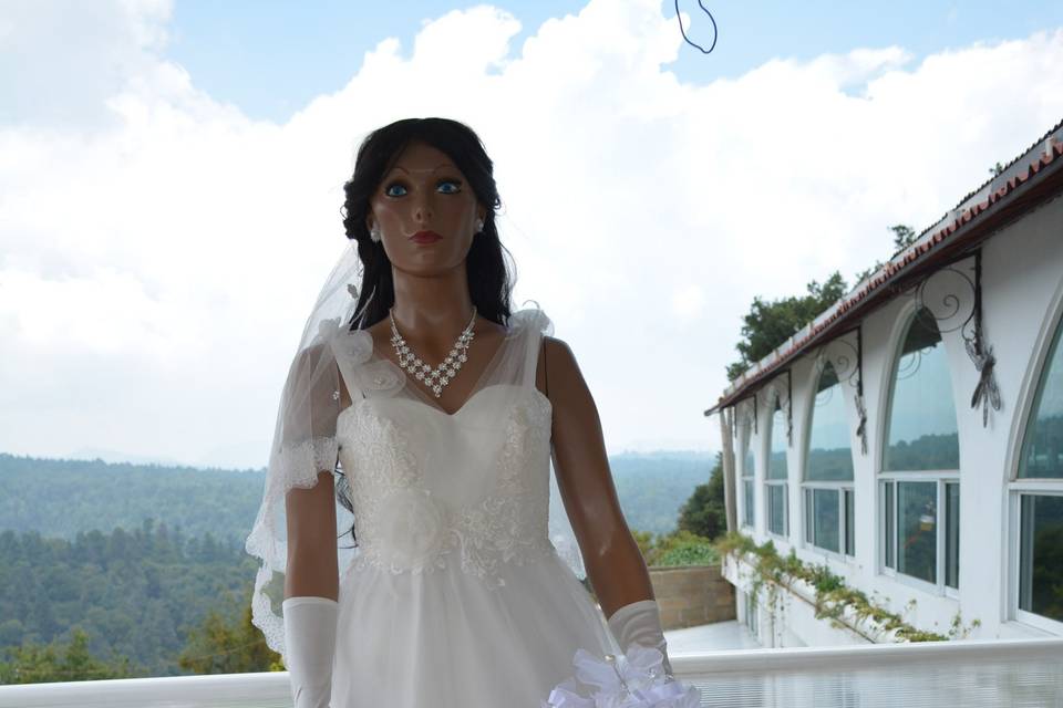 Vestido económico novia