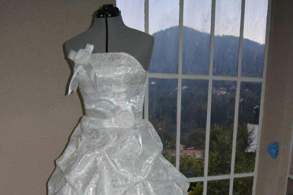 Vestido novia holanes