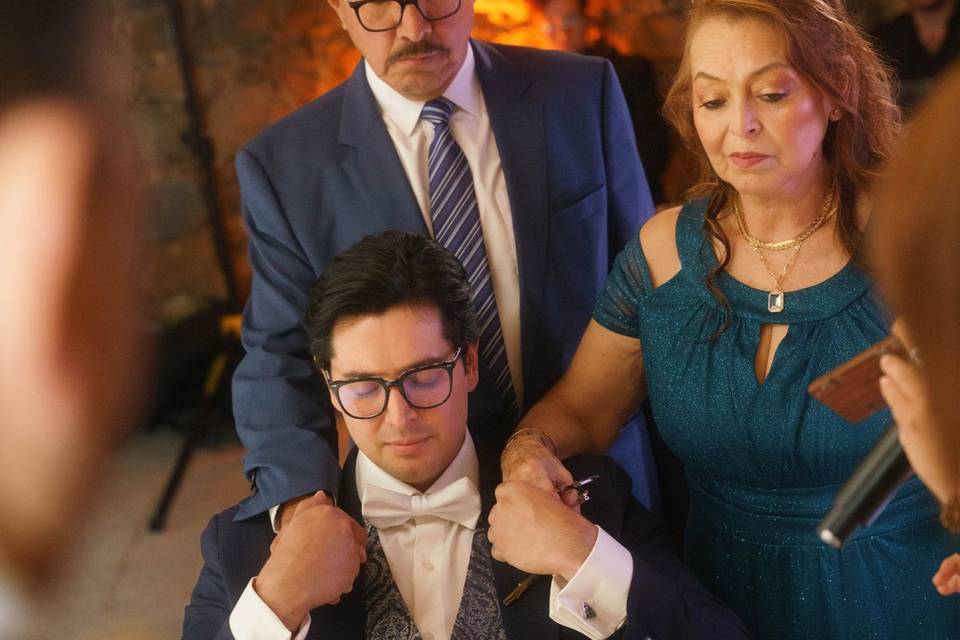 Familia