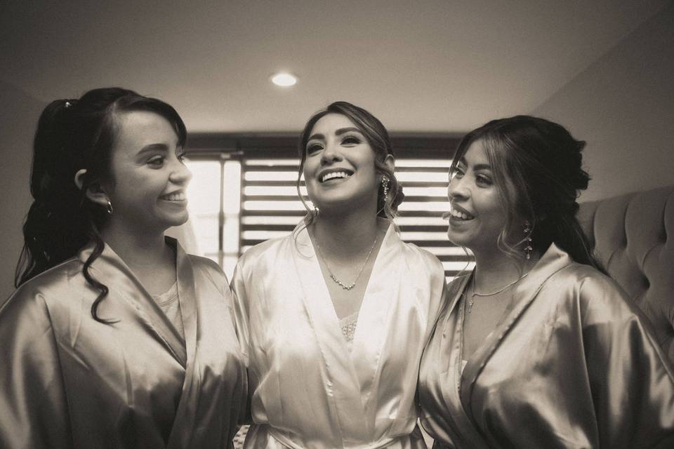 Damas