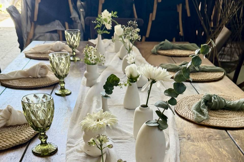 Ivory bud vases