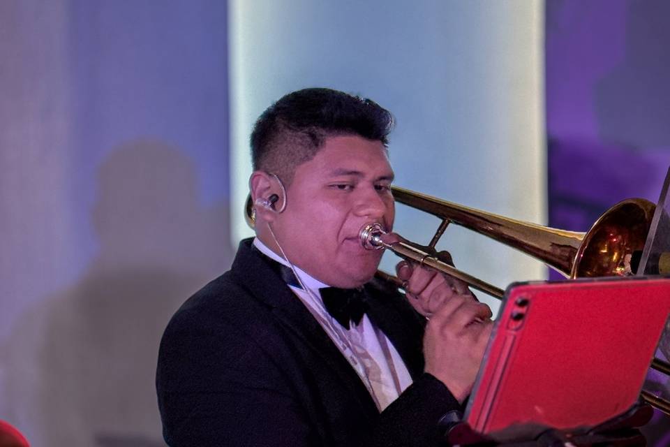 Joel-trombonista