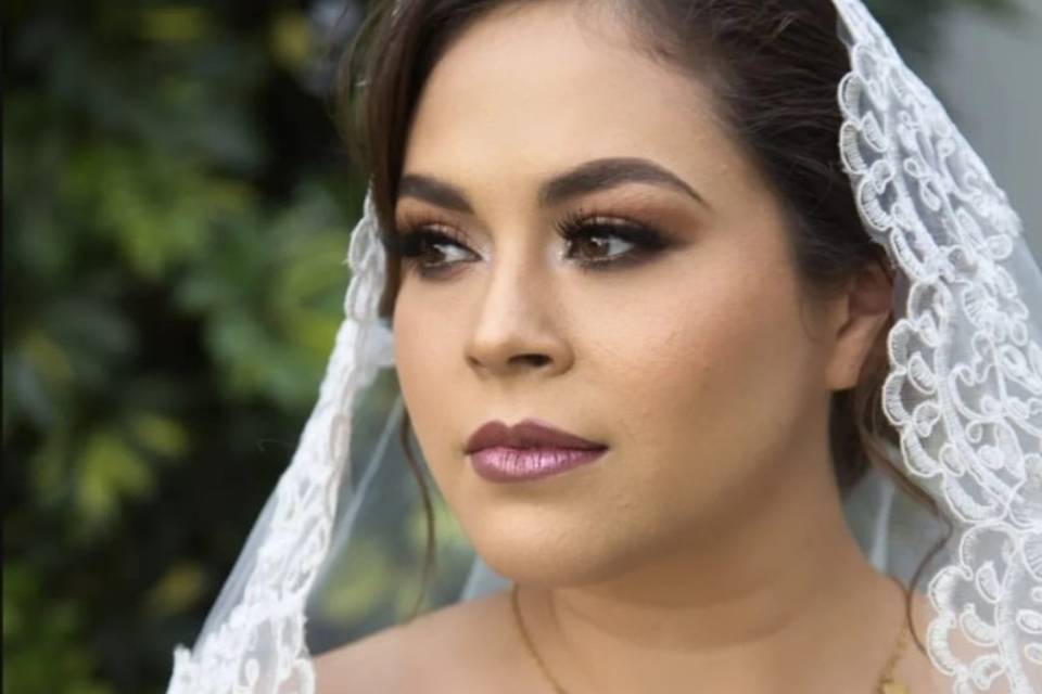 Janet Hernández Makeup