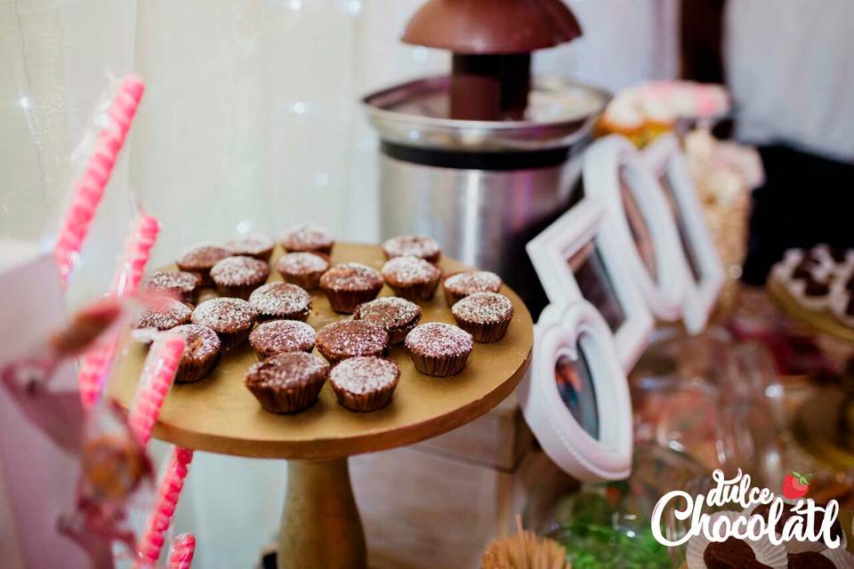 Mesa de dulces postres