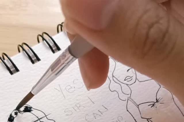 Pintando una chica