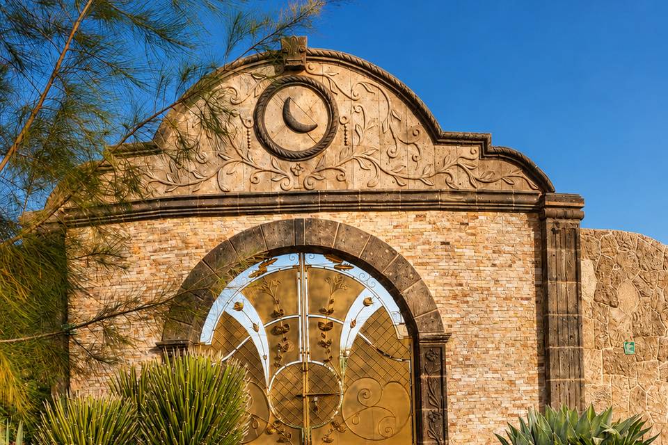 Hacienda con habitaciones para