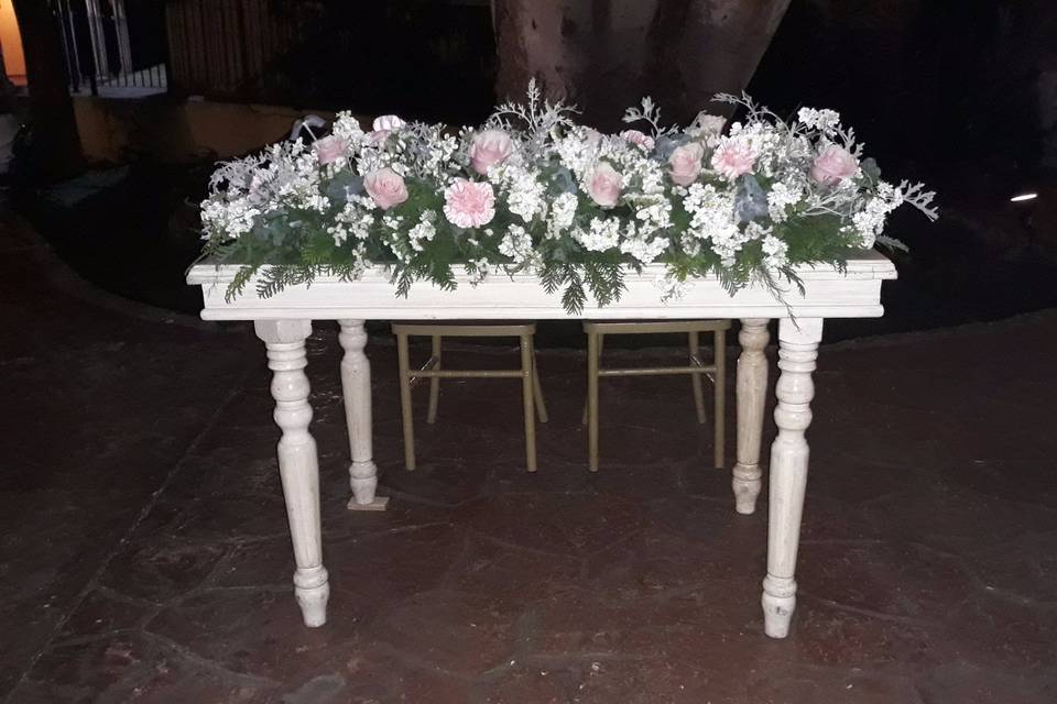 Mesa de novios