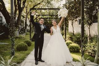 Aura Wedding Planner