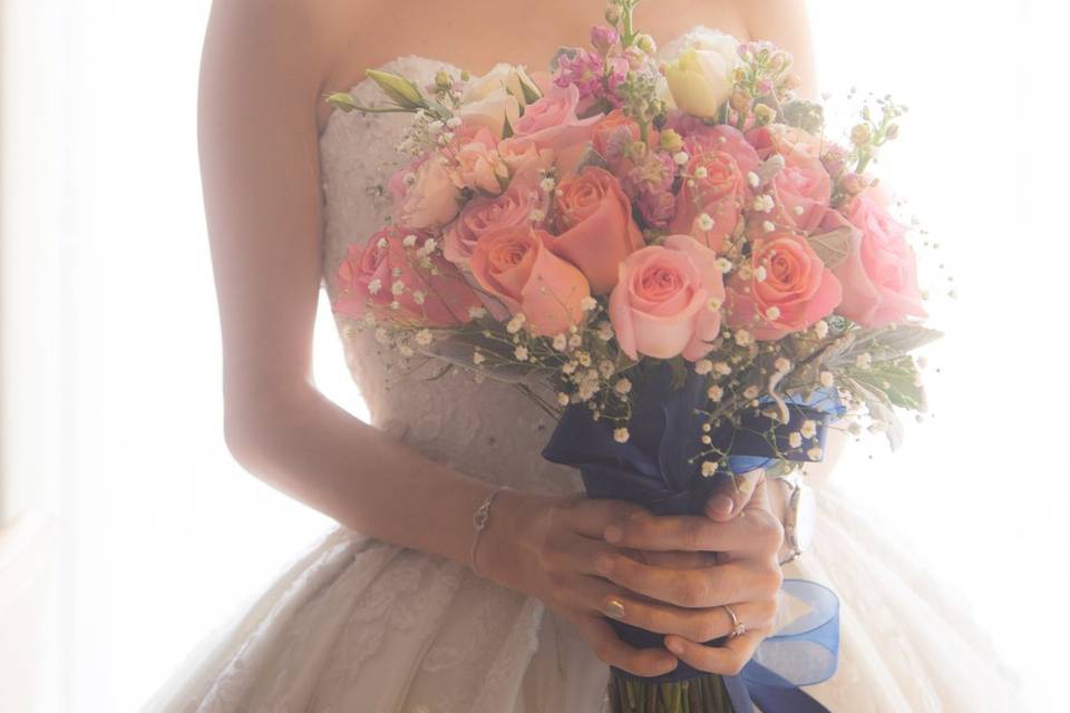 La novia feliz