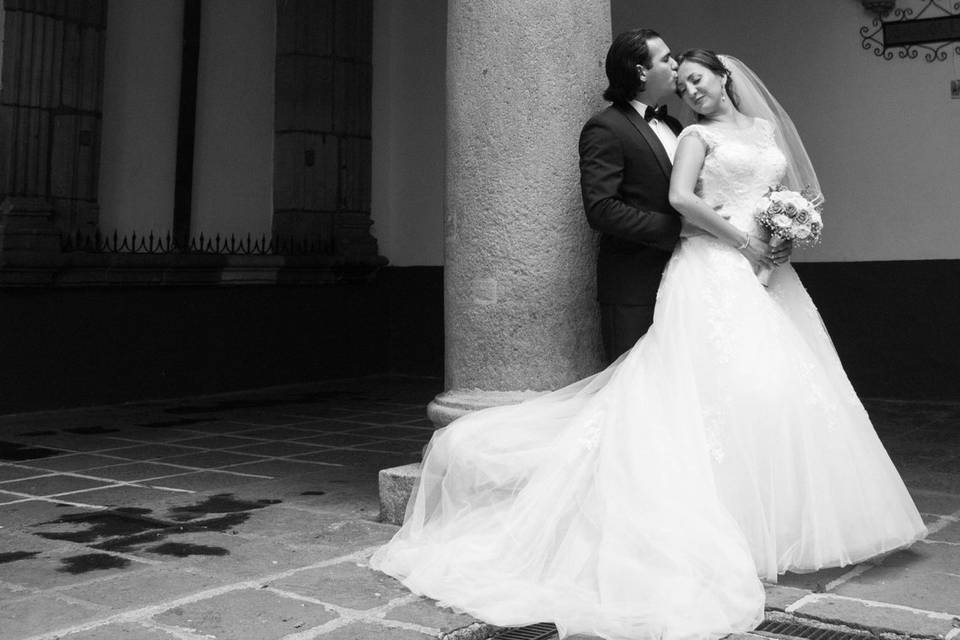 Novios en blanco y nnegro