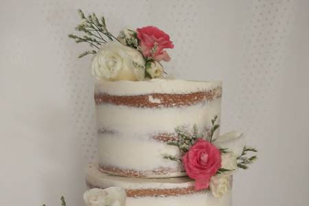 Naked cake