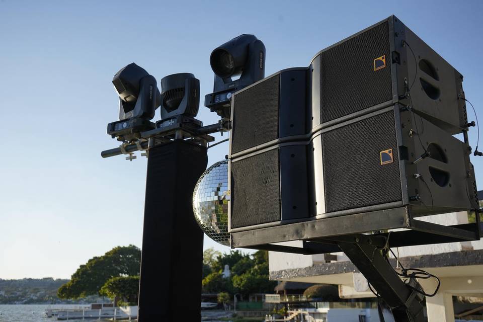 Audio line array