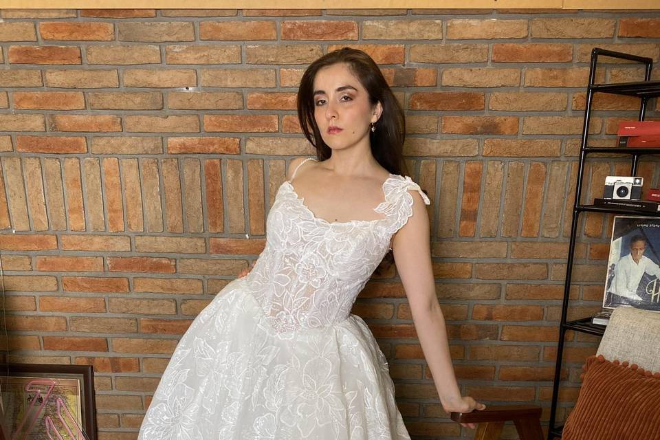 Vestidos corte vasco